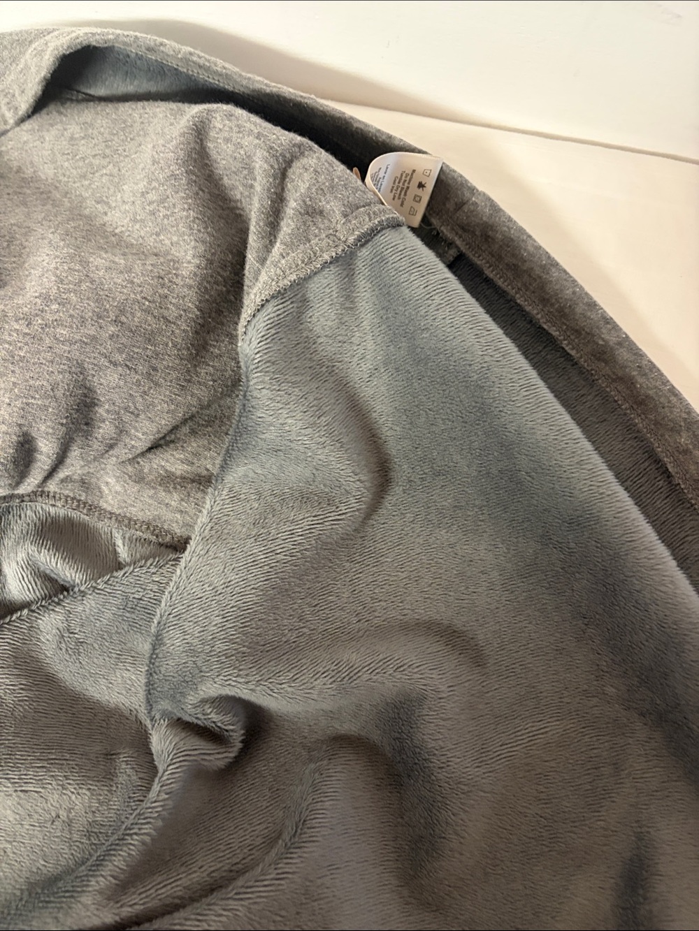 UGG Super Soft & Cozy Gray Turtleneck Poncho Women’s Size XS/S - Picture 10 of 15